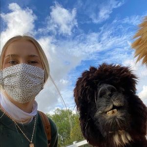 Meet your Posher, Amy